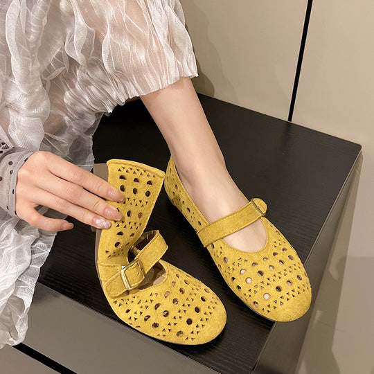 Damen Ballerinas mit romantischem Lochmuster und verstellbarem Riemen EB