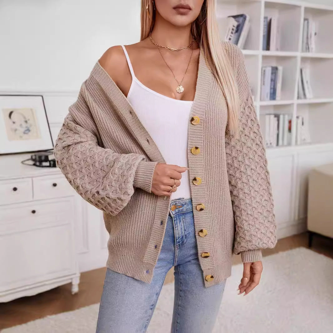 Damen Strickjacke mit strukturiertem Ärmel und Knopfdetails EB