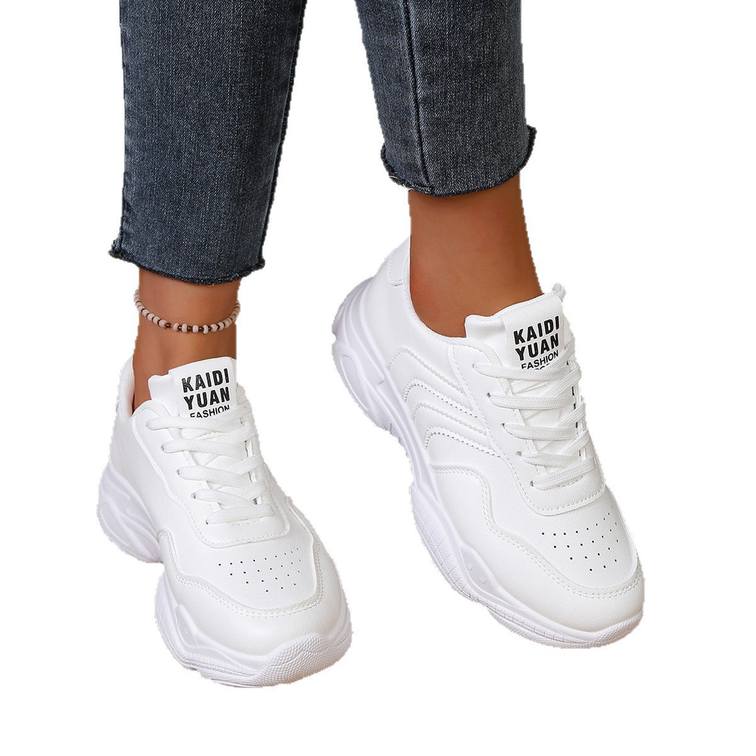 Damen Sportliche Sneakers mit luftiger Oberflächenstruktur und dämpfender Sohle EB