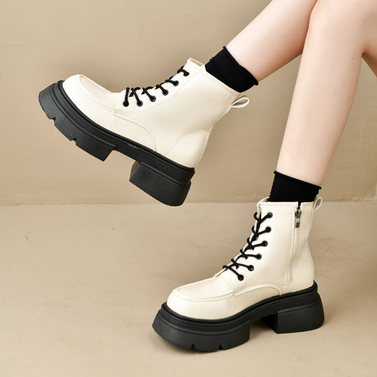 Damen Trendige Stiefeletten mit robustem Sohlenprofil und modischer Schnürung EB