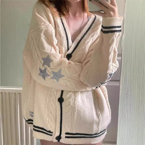 Damen nan oversized Zopfmuster-Cardigan mit V-Ausschnitt, Knopfleiste und Sternapplikationen EB