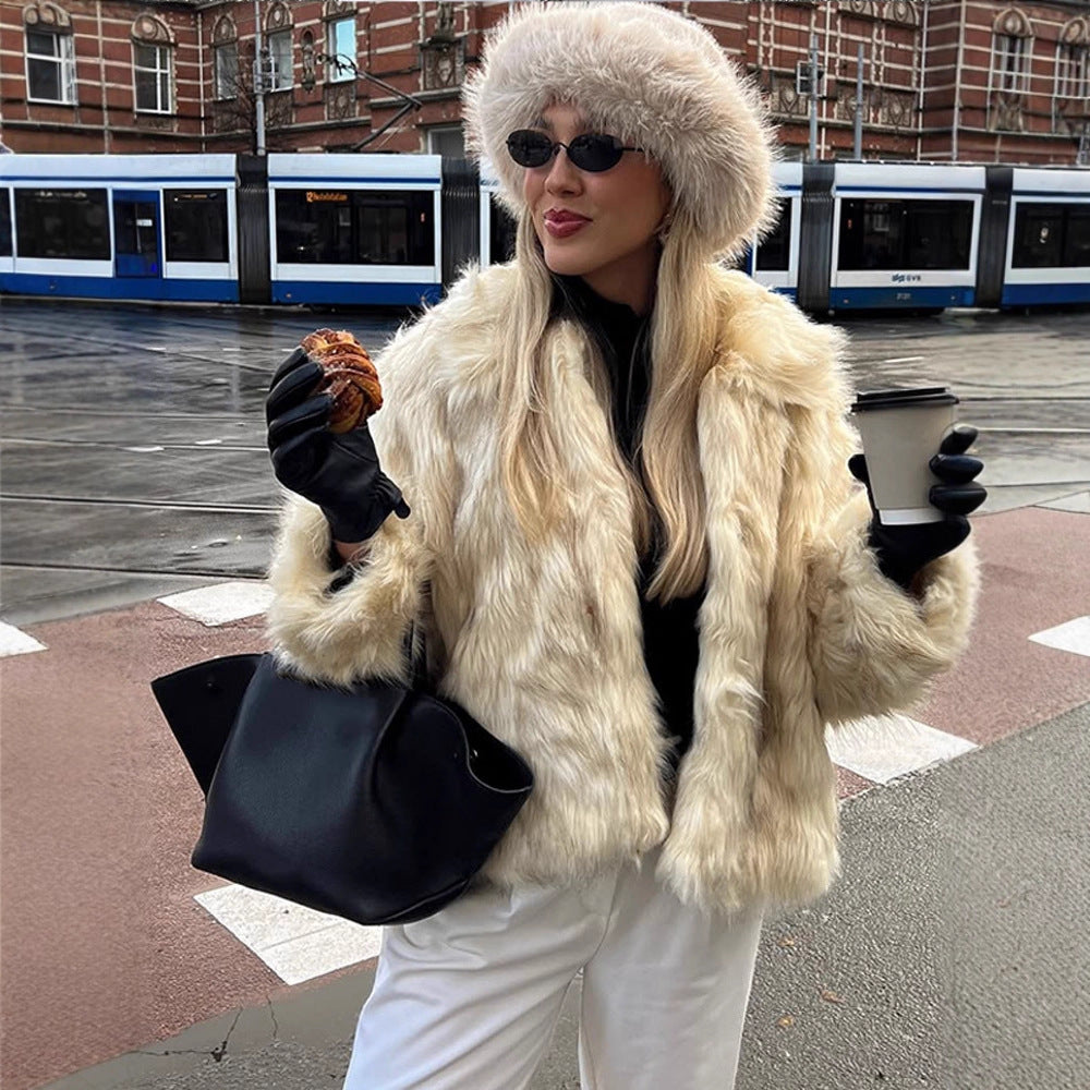 Damen Kunstfelljacke mit luxuriösem Kragen und elegantem Schnitt EB