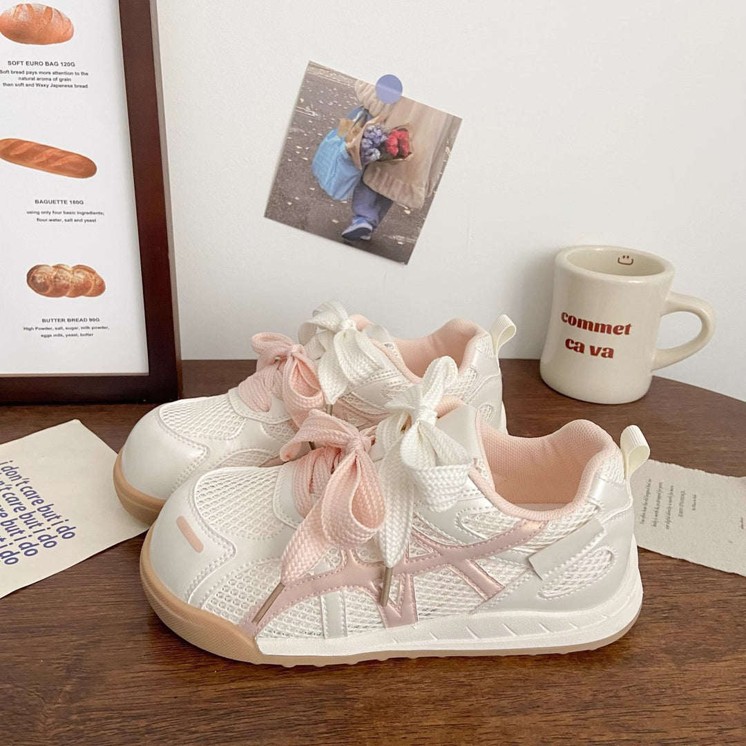 Damen Sneakers mit innovativem Schnürsystem und atmungsaktiver Oberflächenstruktur EB