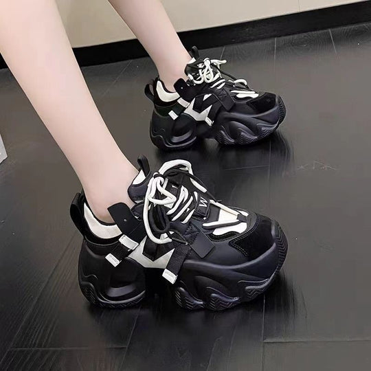 Damen Sportliche Chunky Sneakers mit innovativem Schnürsystem EB