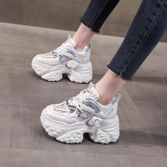 Damen Sportliche Chunky Sneakers mit innovativem Sohlenprofil EB
