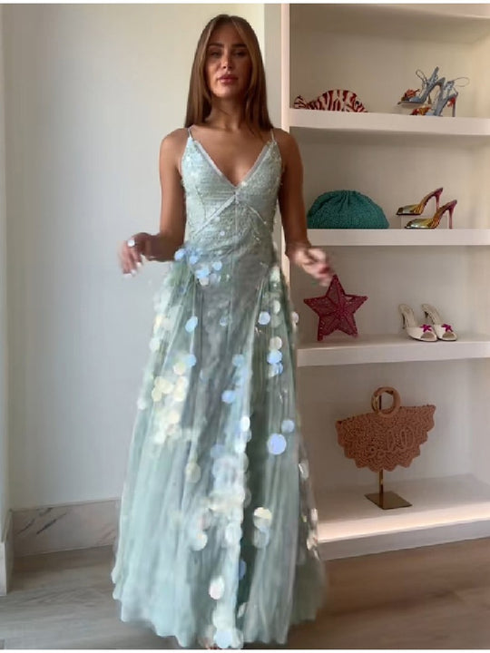 Damen Glamouröses Abendkleid mit funkelnden Details EB