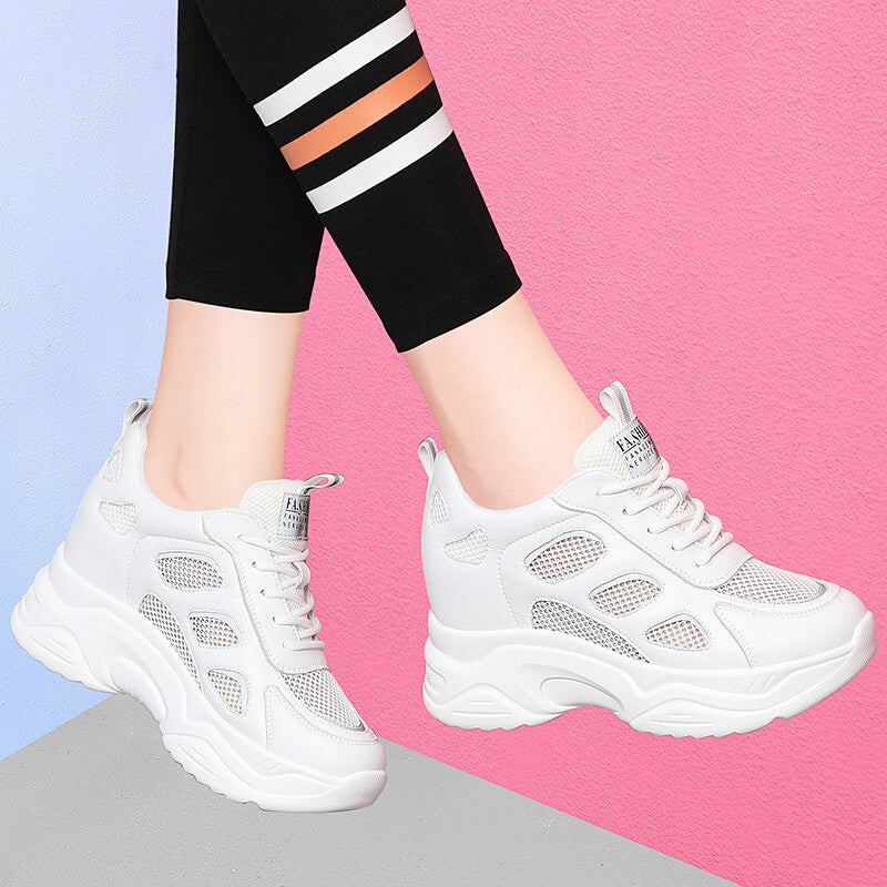 Damen Bequeme Lauf-Sneaker mit atmungsaktivem Mesh-Obermaterial und stoßdämpfender Sohle EB
