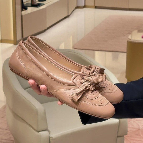 Damen Ballerina-Schuhe mit modischem Schleifendetail und hochwertiger Lederverarbeitung EB