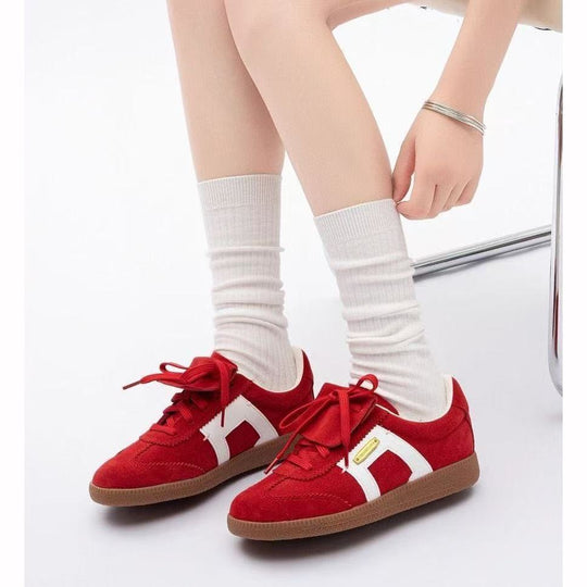 Damen Sportliche Sneaker mit Leder- und Wildlederkombination EB