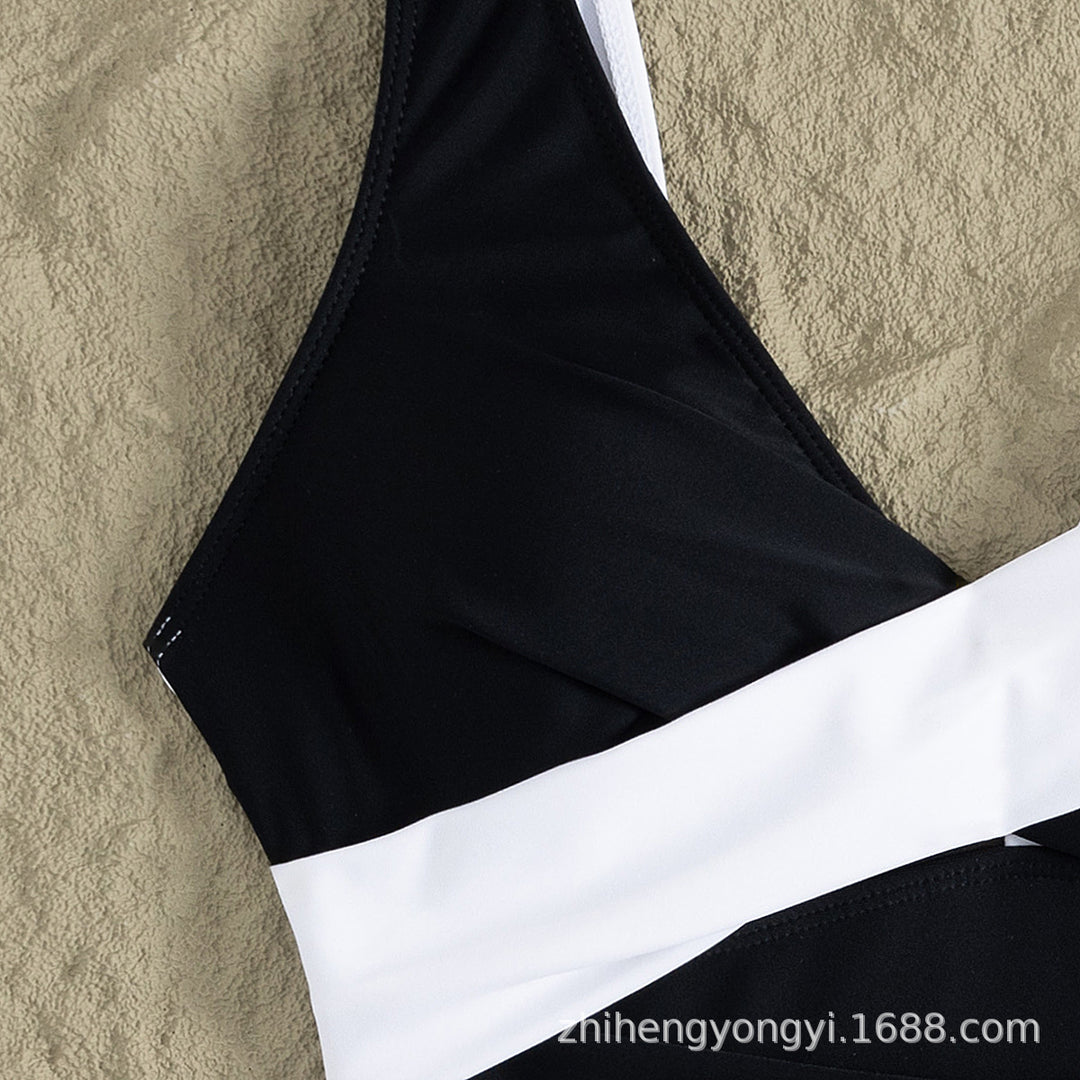 Damen Einteiliger Badeanzug mit raffiniertem Wickeldesign EB