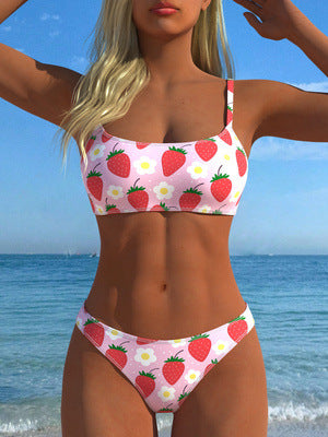 Damen Bikini-Set mit fruchtigem Erdbeerprint und verstellbaren Trägern EB