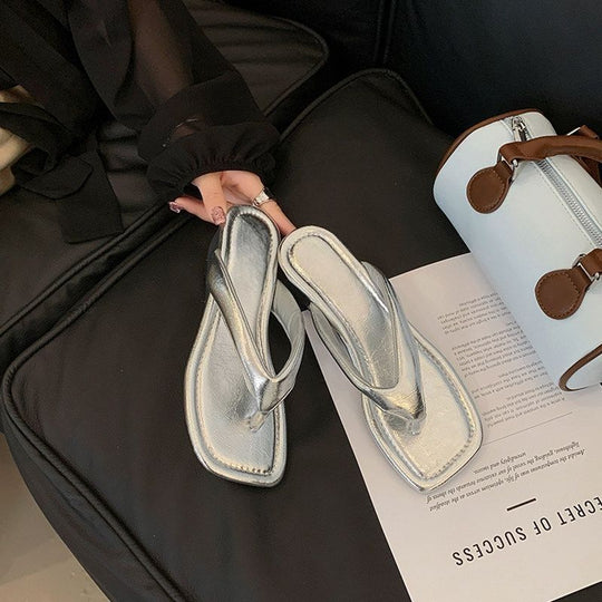 Damen trendige Zehentrenner-Sandalen mit elegantem Riemendesign EB
