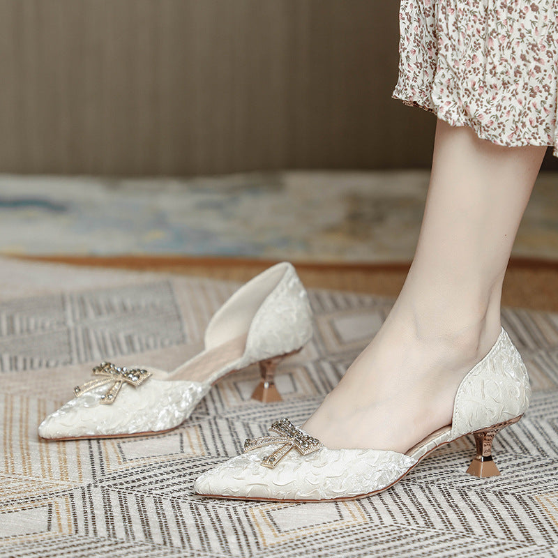 Damen elegante Pumps mit glitzernder Schleifenapplikation EB