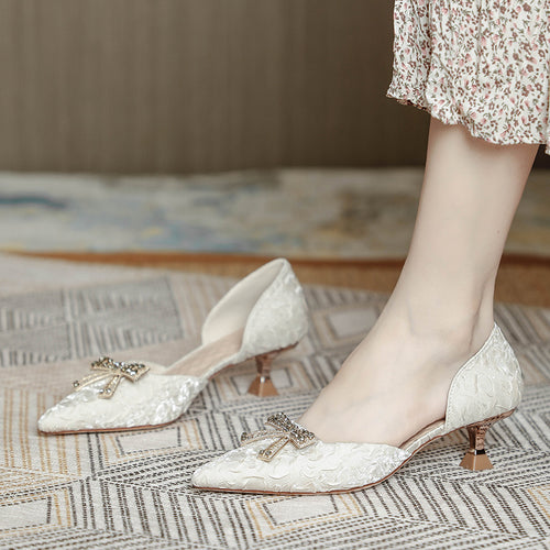 Damen elegante Pumps mit glitzernder Schleifenapplikation EB
