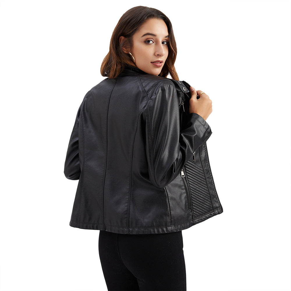 Damen nan taillierte Bikerjacke aus Kunstleder mit Stepppaneelen und Stehkragen EB