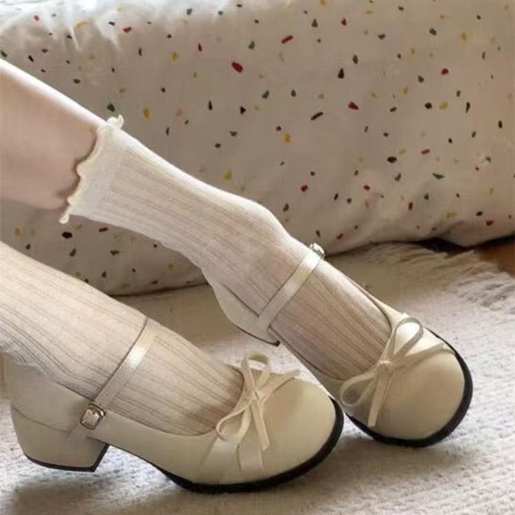 Damen Elegante Mary Jane Schuhe mit dekorativen Schleifen und großzügigem Blockabsatz EB
