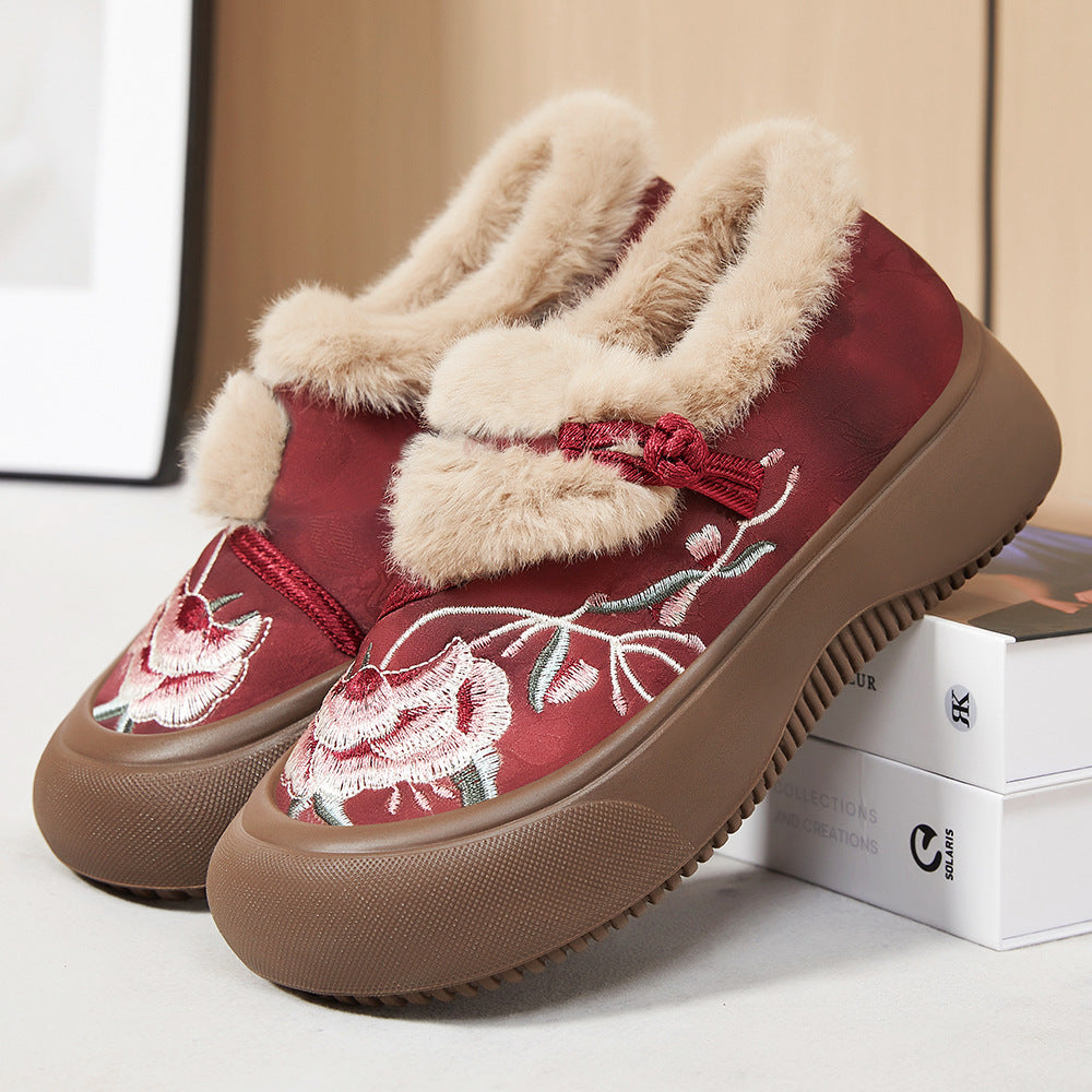 Damen Hausschuhe mit eleganter Stickerei und kuscheligem Futter EB