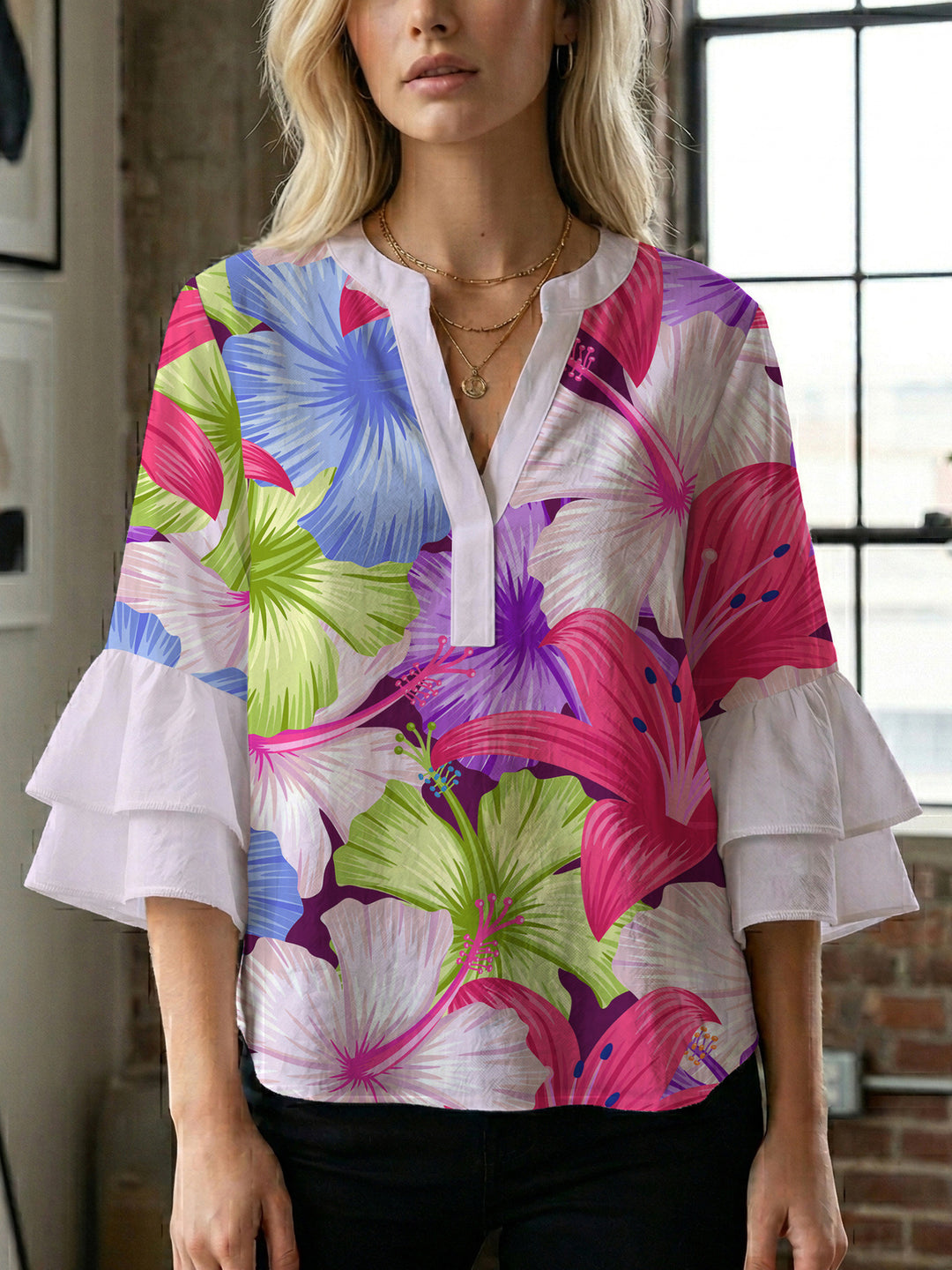 Damen Blusenshirt mit voluminösen Ärmeln und floralem Muster EB