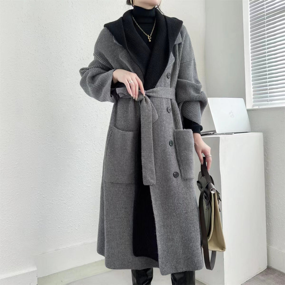 Damen Eleganter langer Mantel mit Gürtel und kontrastierenden Ärmeln EB