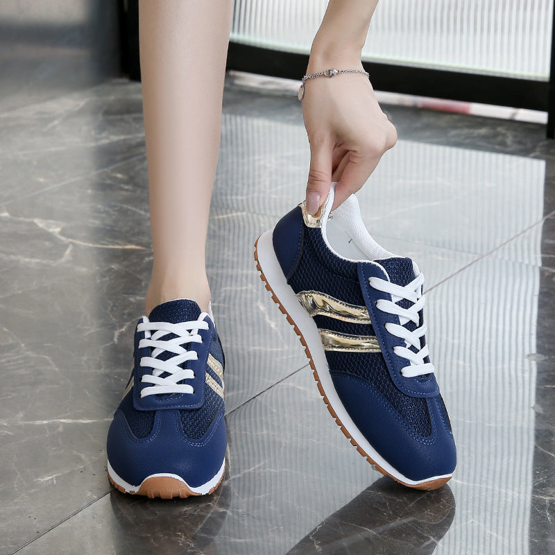 Damen Sportliche Sneakers mit modischen Metallic-Akzenten EB