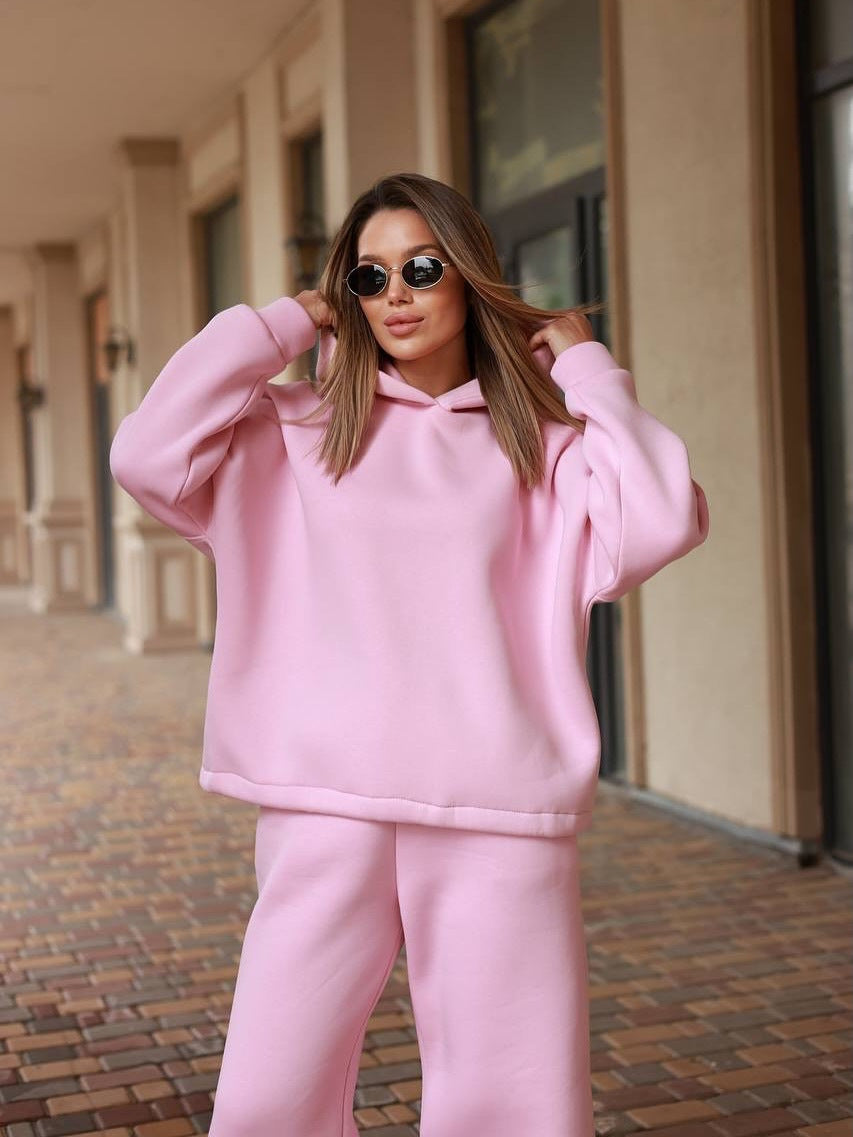 Damen Loungewear-Set mit oversized Kapuzenpullover und weiter High-Waist Jogginghose EB