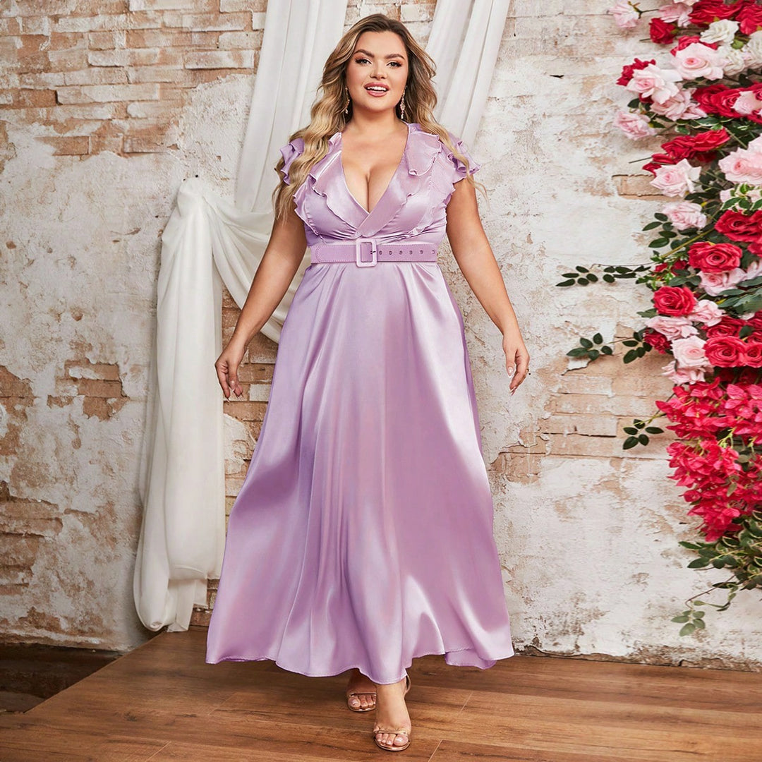 Damen Elegantes Maxikleid mit Rüschendetails und taillierendem Gürtel EB