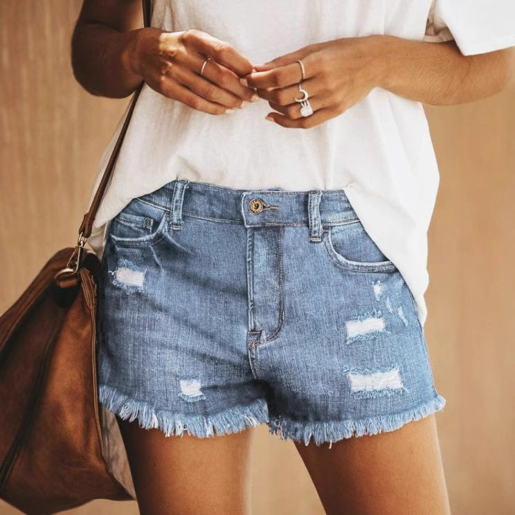 Damen Jeans-Shorts mit ausgefransten Säumen und modischen Destroyed-Details EB