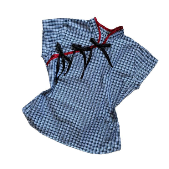 Damen Urbanes Karo-Top mit raffinierten Rüschendetails EB