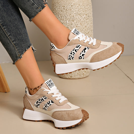 Damen sportliche Sneaker im Retro-Design mit atmungsaktiven Materialien EB