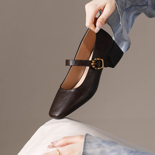Damen Ballerina-Schuhe mit elegantem Riemchen und dekorativem Schnallen-Detail EB