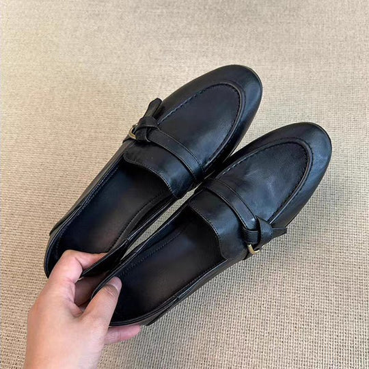 Damen elegante Mokassins aus hochwertigem Leder mit dekorativen Details EB