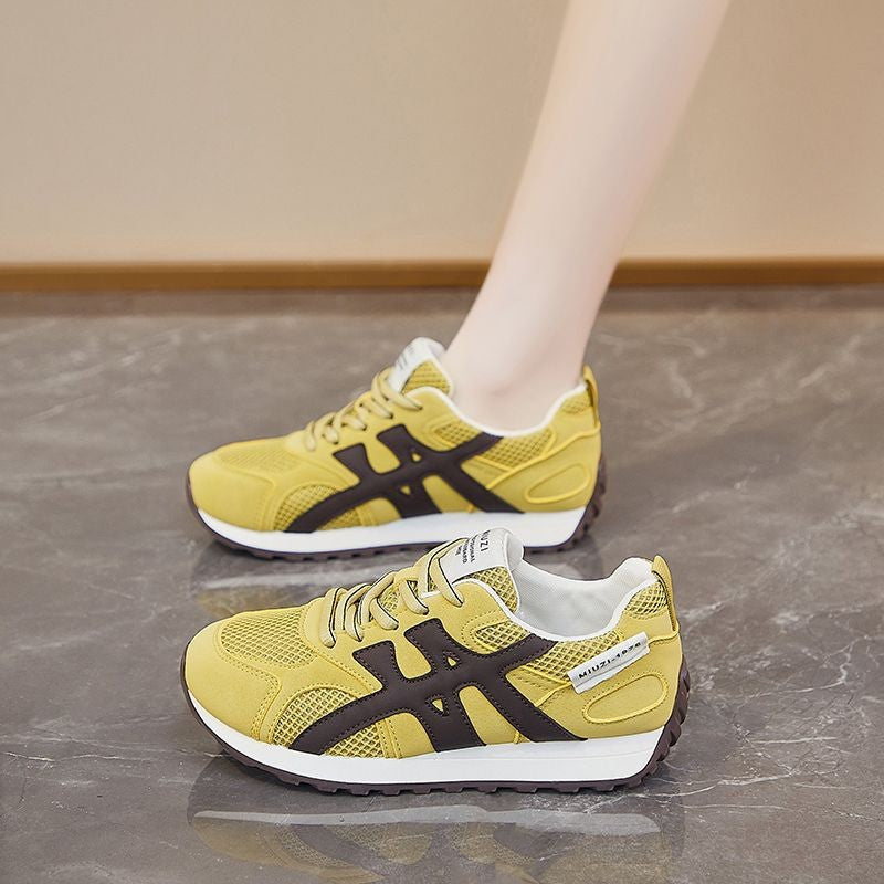Damen Sportliche Sneaker mit atmungsaktiven Mesh-Einsätzen und verstärktem Fußbett EB