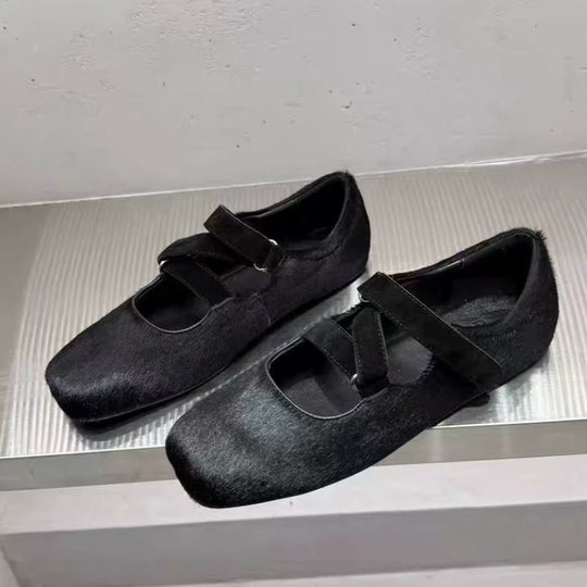 Damen Ballerinas im Leo-Design mit elegantem Riemchen EB
