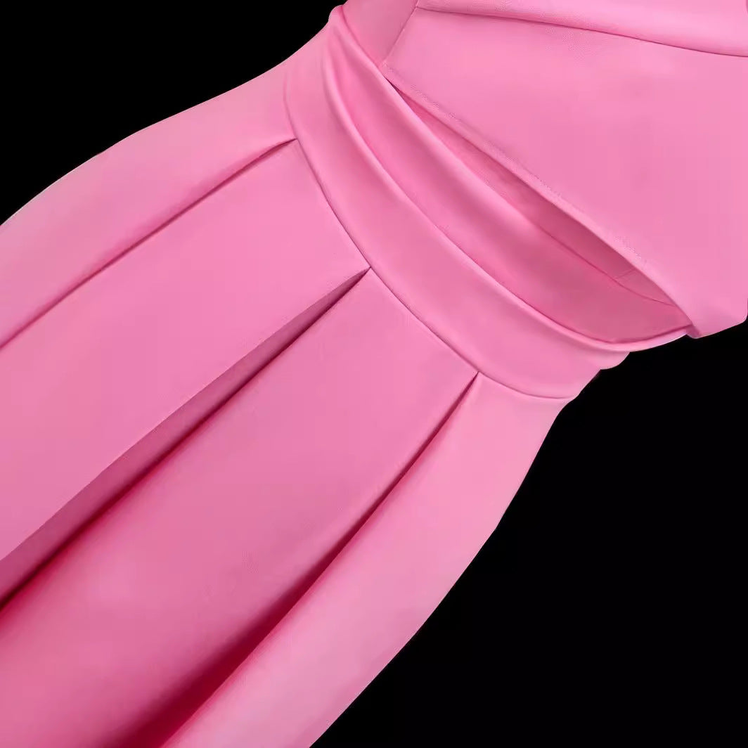 Damen Abendkleid mit asymmetrischem Schnitt und elegantem Oberteil EB