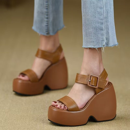 Damen Plateau-Sandalen mit verstellbarem Riemen und komfortablem Absatz EB