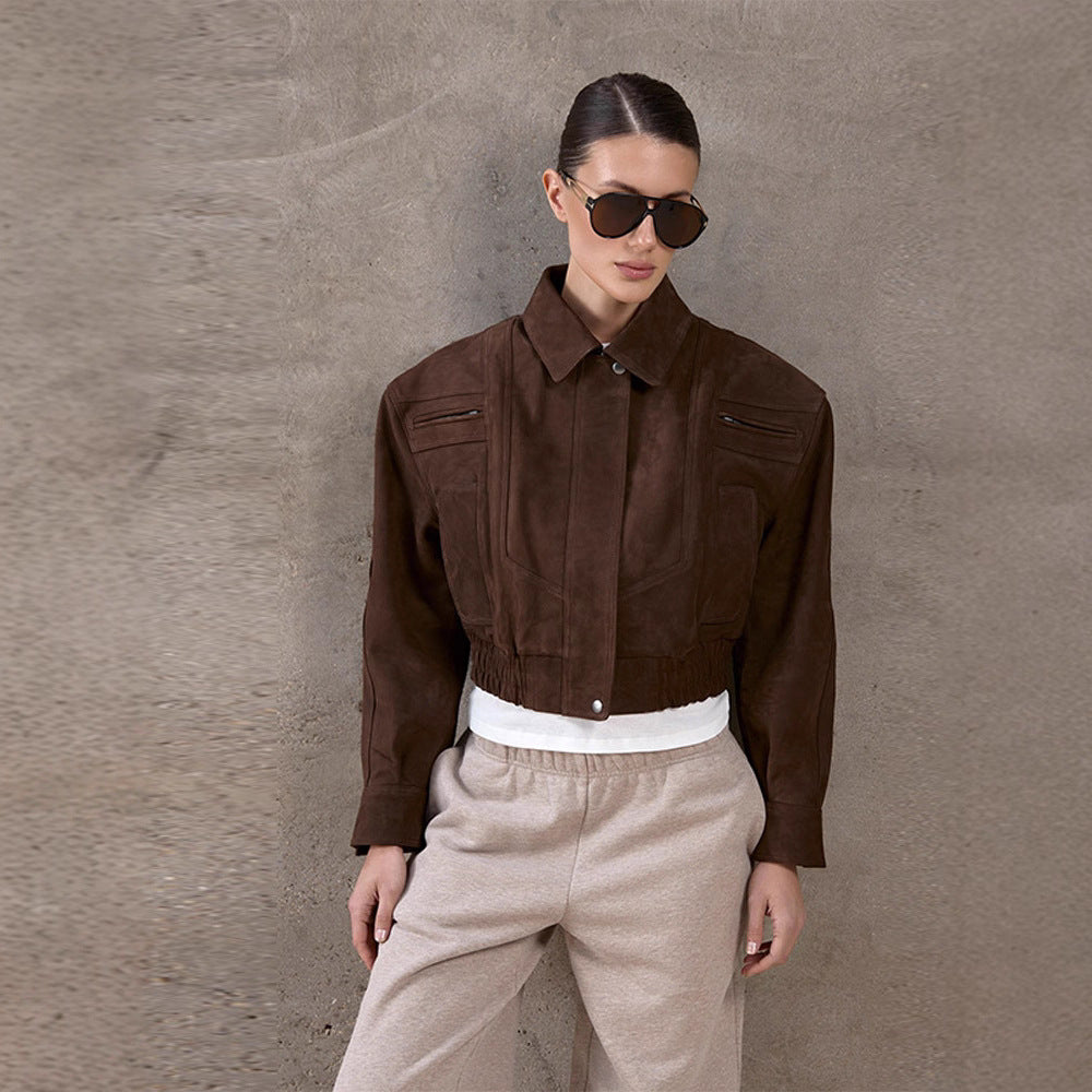 Damen Modische Wildlederjacke im cropped Stil mit praktischen Taschen EB