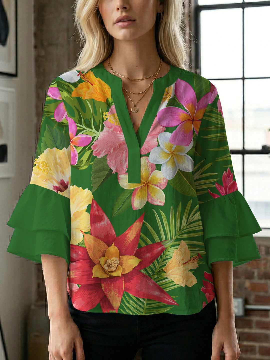 Damen Blusenshirt mit voluminösen Ärmeln und floralem Muster EB