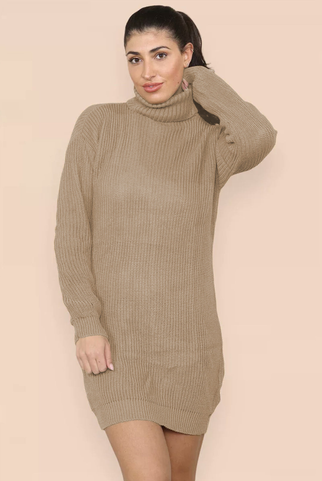 Damen Strickkleid im Oversized-Stil mit hohem Kragen und dekorativem Rippdesign EB