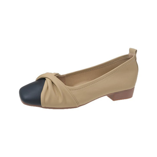Damen Ballerinas mit ornamentalen Schlaufen und eleganter Kappe EB