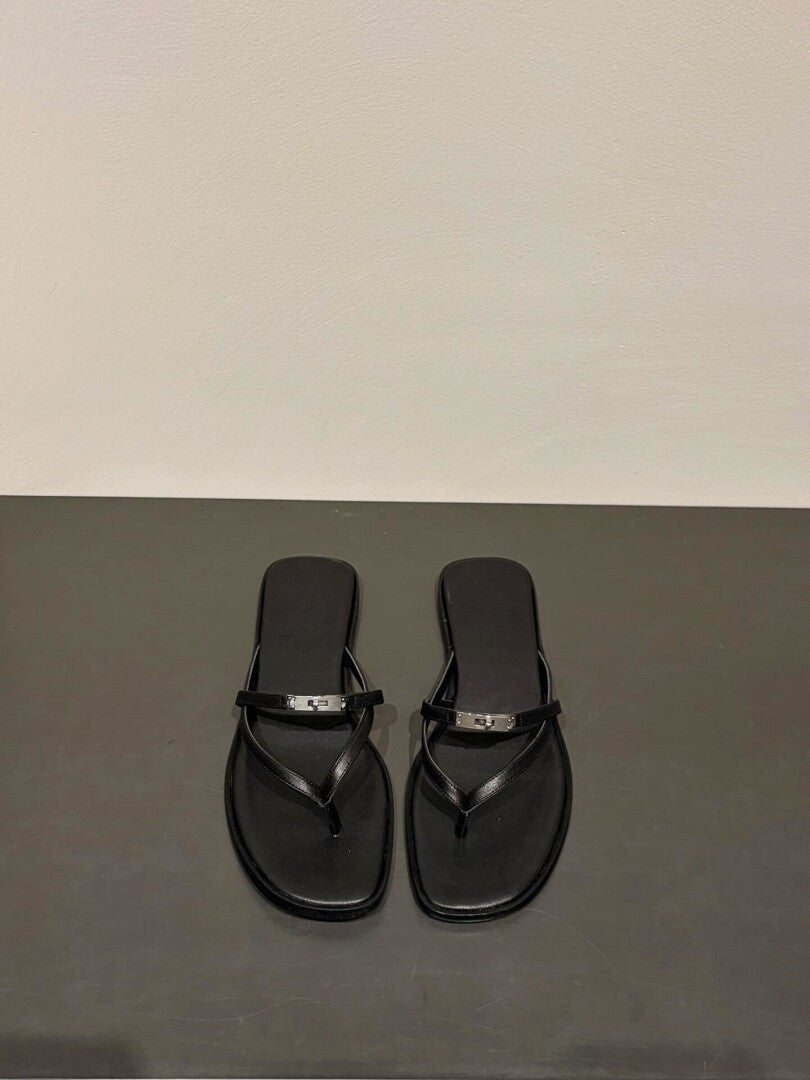 Damen Komfortable Badesandalen mit verstellbaren Riemen und orthopädischem Fußbett EB