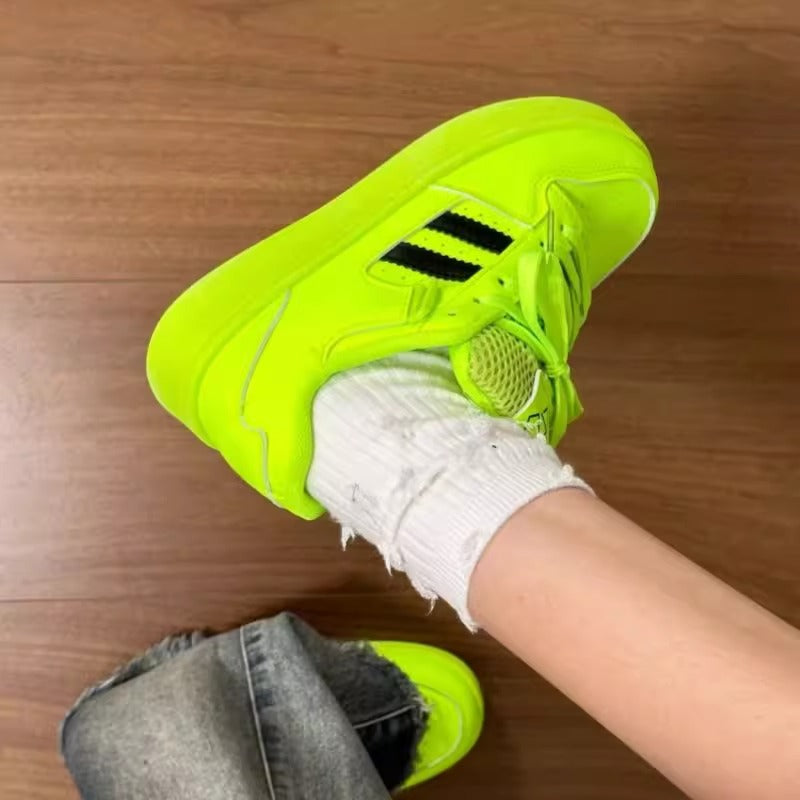Damen Trendige Sneakers mit reflektierenden Akzenten und dämpfender Sohle EB