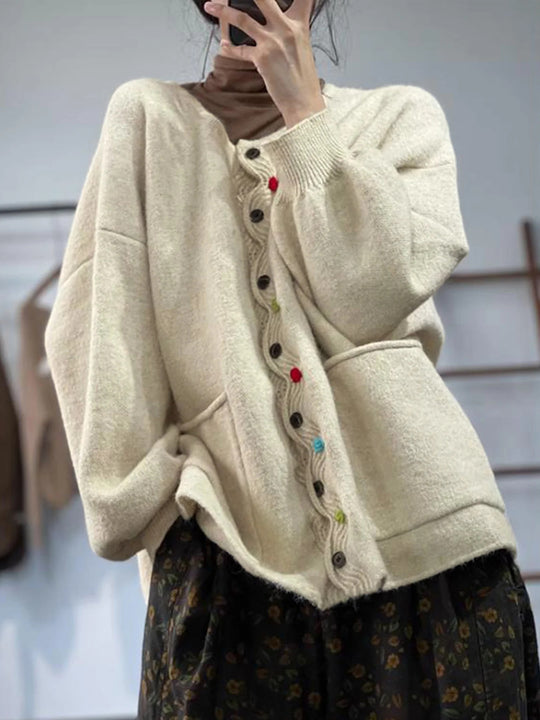 Damen Oversized Strickcardigan mit Zierknopfleiste und aufgesetzten Taschen EB