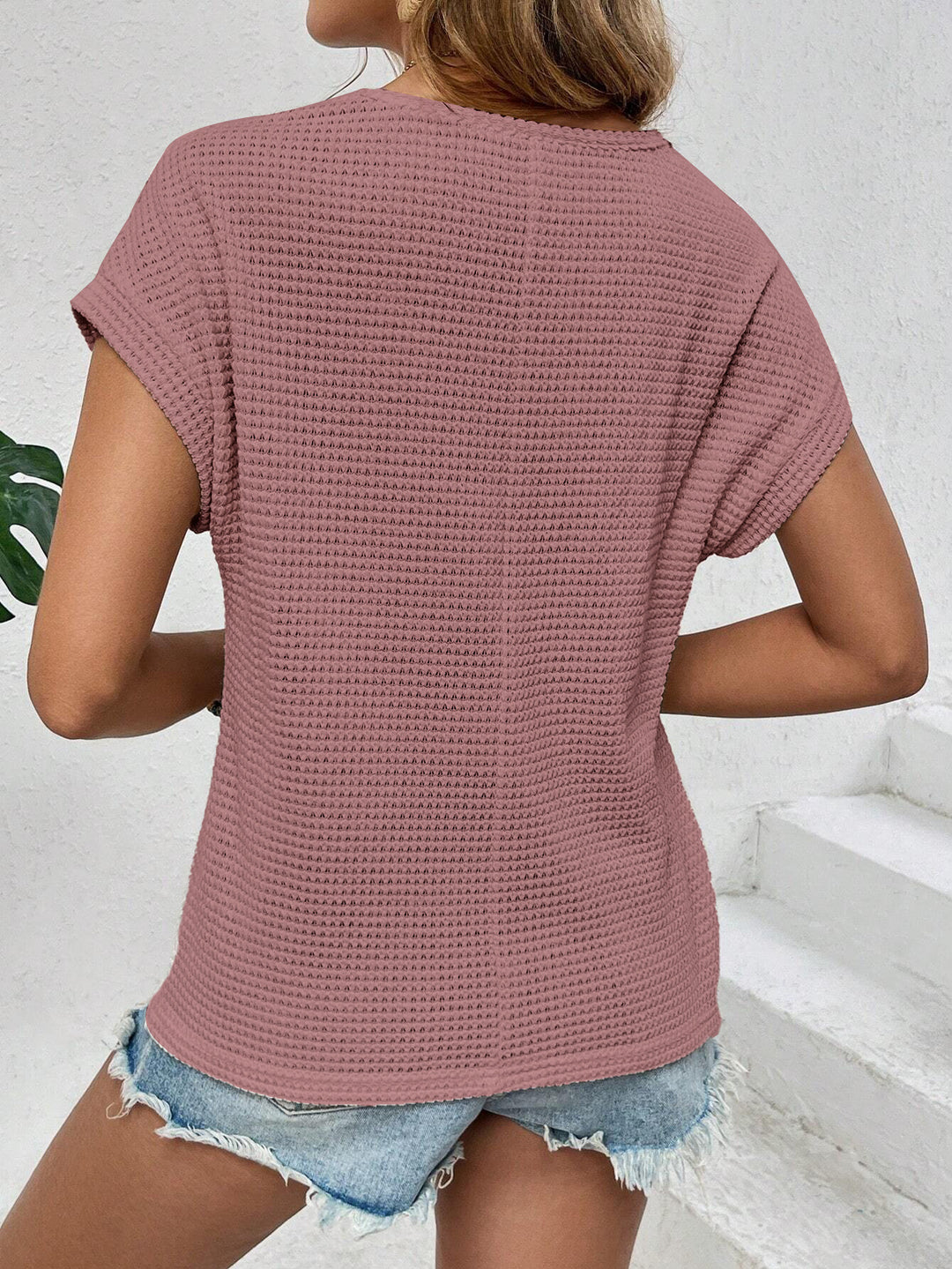 EB | Hohles, atmungsaktives, vielseitiges T-Shirt mit kurzen Ärmeln