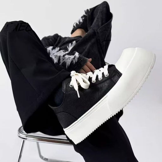 Damen Plateau Sneakers mit bequemer Dämpfung und trendigem Design EB