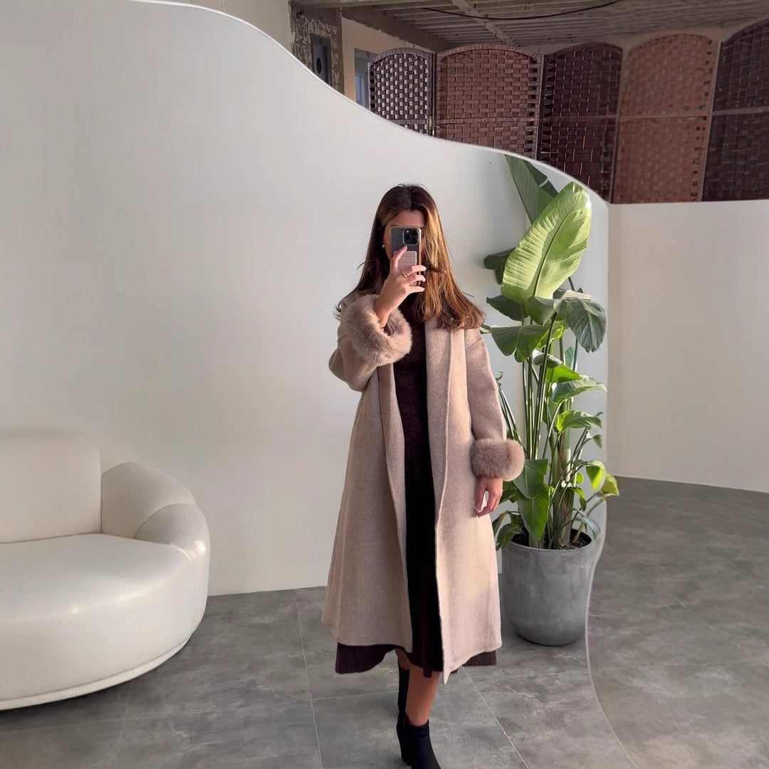 Damen Elegante Langjacke mit abnehmbaren Fuchsärmeln EB
