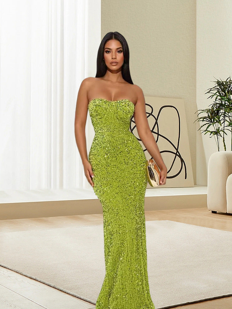 Damen Glamouröses Abendkleid mit schimmernden Pailletten im figurbetonten Design EB