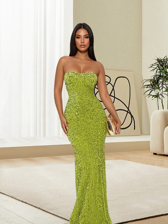 Damen Glamouröses Abendkleid mit schimmernden Pailletten im figurbetonten Design EB