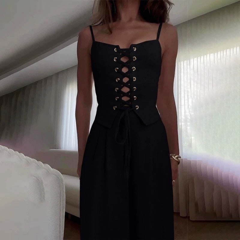 Damen Jumpsuit mit femininer Schnürung und weit geschnittenem Bein EB