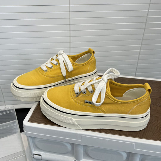 Damen Hochwertige Sneakers mit komfortabler Schnürung und stabiler Gummisohle EB