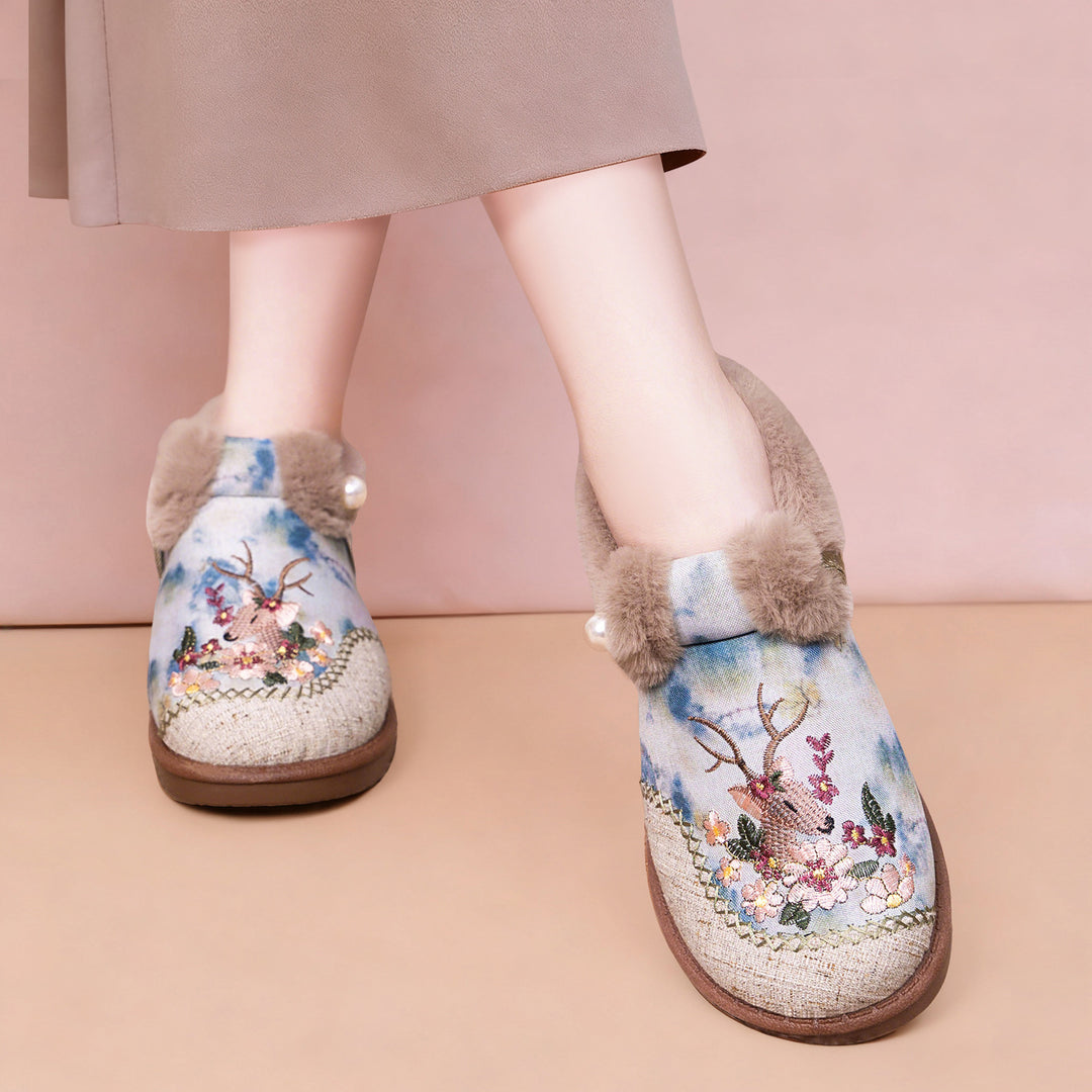Damen Kuschelige Pantoletten mit festlichem Stickdesign EB